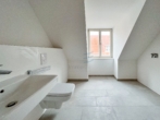 Schlafzimmer mit Bad en Suite - ab sofort verfügbar - Gäste WC