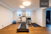 Fitnessraum UG - Internationaler Style am Savignyplatz: Design-Wohnung für Lifestyle der Extraklasse