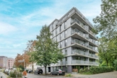 Hausansicht - "Moderne 3-Zimmer-Wohnung am Tierpark Berlin – Helle Räume mit Terrasse und hochwertiger Ausstattung