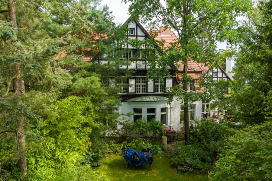 Eindrucksvolle Villa in exklusiver Wohnlage, 14129 Berlin, Villa