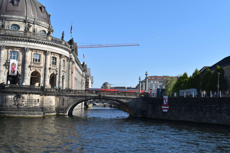 Langjährig vermietete Zahnarztpraxis in Mitte als Investment, 10115 Berlin, Gewerbeeinheit