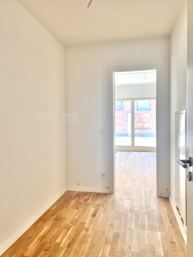 2 Zimmerwohnung mit begehbarer Ankleide, 14641 Nauen, Ground floor apartment