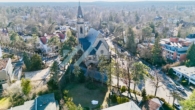 Blick auf der Grunewaldkirche - Hochherrschaftliches Belle-Étage-Domizil im feinen Grunewald – mit Einliegerwohnung