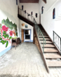 4 Seitenhof - nutzbar als Ferienanlage, Reiterhof, Jugendherberge,... - Treppe im Innenhof