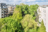 Blick - Penthouse im Erstbezug mit Aufdachterrasse und Aufzug im ruhigen Gartenhaus