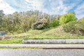 Ansicht von der Straße - Baugrundstück mit Blick in das Nieder-Oderbruch von 628m² Fläche und optional mit Waldfläche!