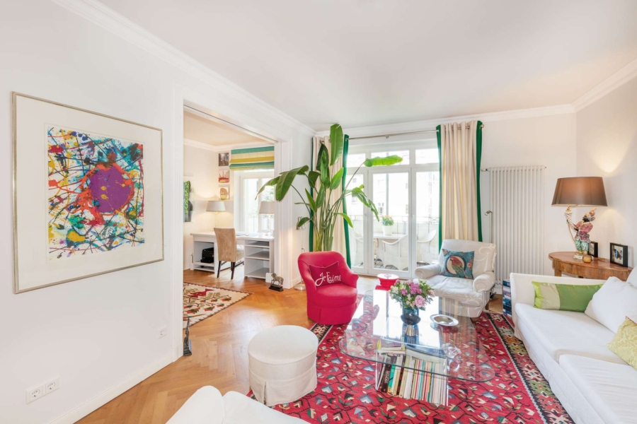 Luxus pur in der Innenstadt! 4 Zimmer mit Terrasse, Balkon und Aufzug, 10115 Berlin, Etagenwohnung