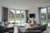 Wohnzimmer - Helles und modernes Einfamilienhaus - ca. 30km bis Berlin Charlottenburg