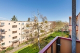 Balkon Blick - Bezugsfrei mit Balkon! Geschmackvolle 70 m² Wohnung in Steglitz